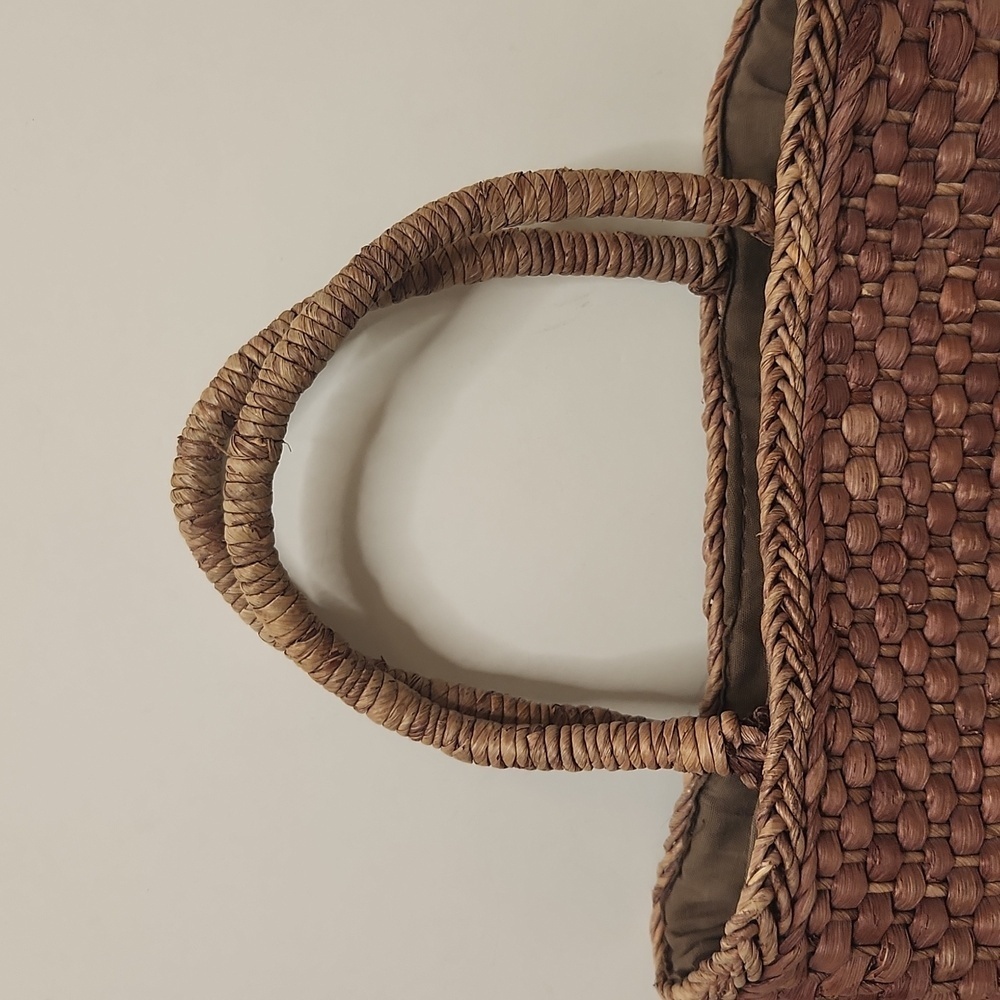 Corn Husk Floral Crossweave  Natural Tote - Picture 4 of 14